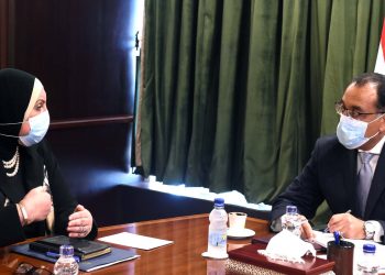 3 توصيات للجنة دراسة تحديات المشروعات الصناعية أمام رئيس الوزراء