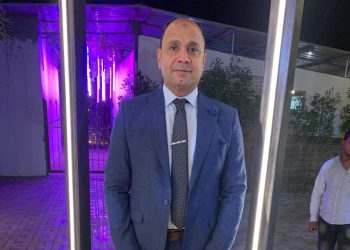 رئيس مستثمري أسوان يعرض على "الزلاط" تدشين مقر دائم لـ "التنمية الصناعية" في الجمعية