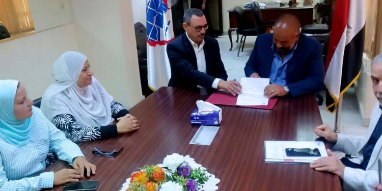 بروتوكول تعاون بين “الكفاية الإنتاجية” و ” أبو زعبل للأسمدة ” لإنشاء أول محطة تدريبية بالشركة