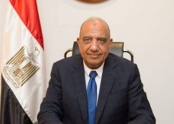 بعد قرار تصفيتها .. وزير قطاع الأعمال يوجه بـ 4 قرارات مصيرية تخص عمال “النصر للكوك”