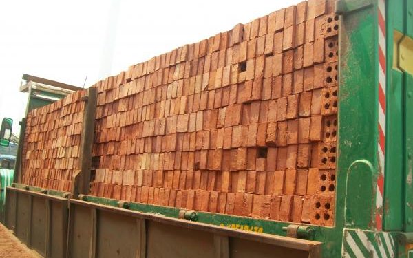 مصانع الطوب تخاطب وزير البترول لتنظيم العلاقة مع شركة مايا جاس