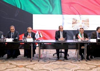 وزير الصناعة : نسعى لتعزيز الشراكة الاستثمارية بين مصر والكويت في الزراعة والتصنيع الغذائي والنقل واللوجستيات