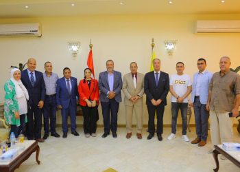 قوافل طبية موسعة من صناع الخير ومجلس الوزراء وجامعة طنطا لأهالي شمال سيناء