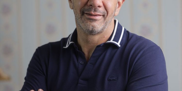 صانع المحتوى محمود مصطفى يستهدف الوصول لمليون شاب لتأهيلهم لسوق العمل