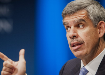 د.محمد العريان في المؤتمر الاقتصادي: نعاصر اقتصادًا عالميًا تكتنفه حالة من عدم اليقين غير المعتاد