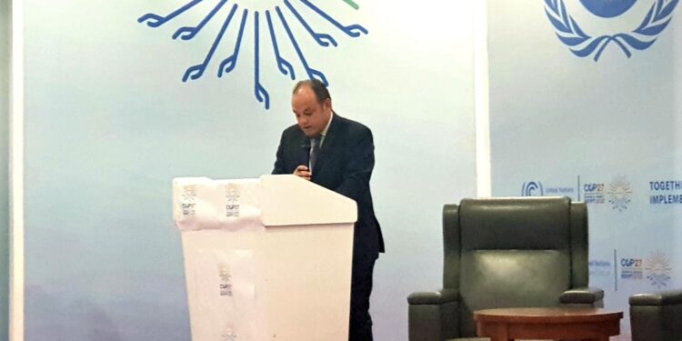 وزير الصناعة يشارك بالجلسة الافتتاحية ليوم خفض الانبعاثات الكربونية في قمة المناخ COP27