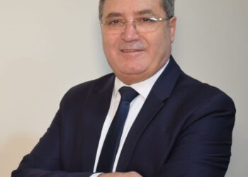 غرفة الرعاية الصحية: عرض مقترح منح الرخصة الذهبية للمستثمرين بالقطاع الطبي على وزير الصحة