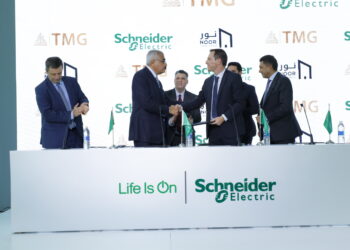 شراكة استراتيجية بين "شنايدر إلكتريك" وطلعت مصطفى في تطبيقات الاستدامة والمدن الذكية