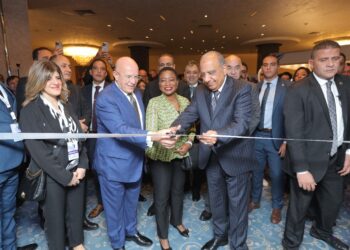 وزير قطاع الأعمال يفتتح معرض Destination Africa2022 في نسخته السادسة بمشاركة وفود من 35 دولة