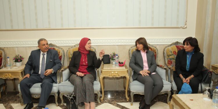 “البنك الأهلي” و”مصر الخير”يطلقان قافلة طبية لخدمة القادرون بإختلاف بمحافظات القناة