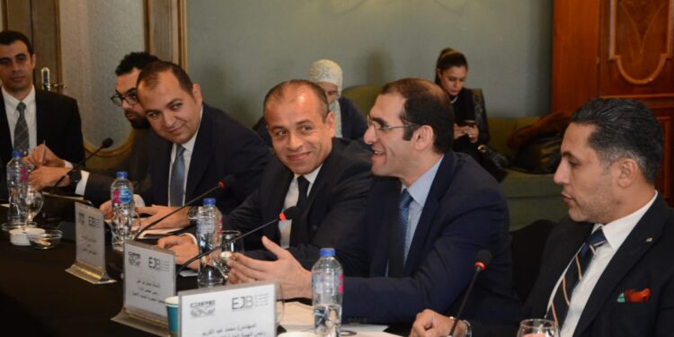 ” المصرية لشباب الأعمال” تستعرض ورقة عمل لمستقبل الصناعة الوطنية