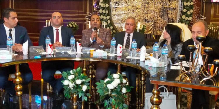 عمر عبدالعزيز : إعداد قائمة بتحديات قطاع المسابك لبحث حلها مع الجهات الحكومية