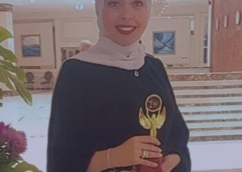 تكريم الموهبة بتول ابو اليزيد في مهرجان “آخر موضة لعروض الأزياء ” فى دورته الـ 35