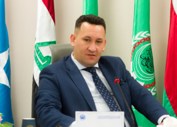 خبير اقتصادي يطرح بحثا بمقترحات لحل مشاكل صناعة الدواجن في مصر