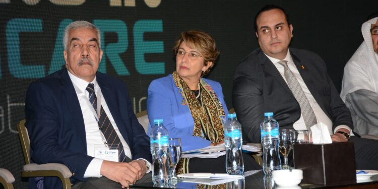 غرفة الرعاية الصحية تطالب بمزيد من التيسيرات لمستثمري القطاع