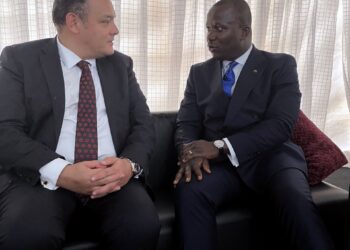 وزير الصناعة : أهمية العمل على تنظيم بعثات تجارية بين مصر وغانا في الفترة المقبلة