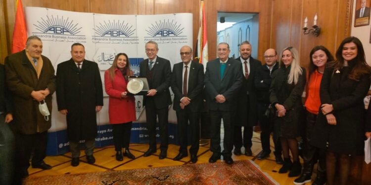 “رجال أعمال الإسكندرية” تناقش تاثير التحول الرقمي علي قطاع الأعمال