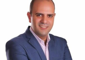 محكمة الاسكندرية الاقتصادية تقضي بتعويض 10 مليون جنيه لصالح محمد حمودة صاحب شركة «الوطنية للشموع» في قضية التشهير والإساءة