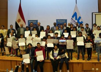 كلية التعليم المستمر بجامعة النيل تحتفل بتخريج المجموعة الثالثة من برنامج البرمجة وبناء الشخصية