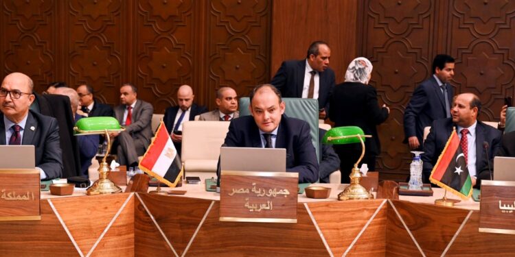 وزير الصناعة يترأس الوفد المصري بأعمال الدورة الـ 111 للمجلس الاقتصادي والاجتماعي لجامعة الدول العربية