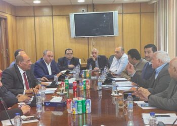 غرفة الصناعات النسيجية تطالب بإجراءات وحوافز استثنائية لمساندة ودعم القطاعات الإنتاجية