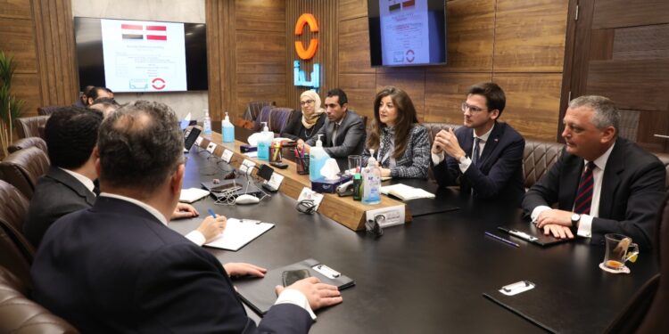 "ابدأ" تبحث مع سفير النمسا سبل التعاون لدعم وتطوير الصناعة المصرية