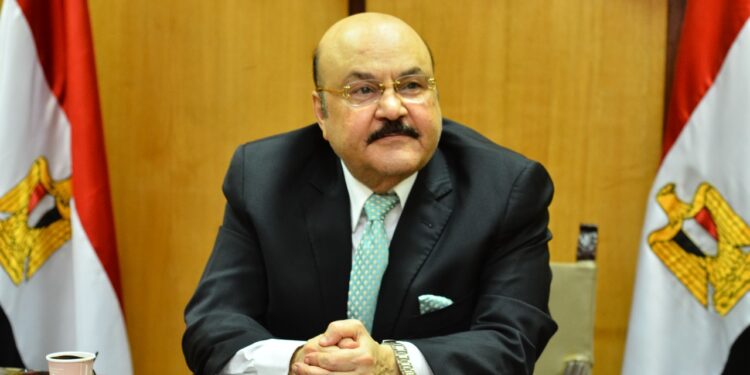 الكموني: إصدار صكوك سيادية إسلامية ينعش الحصيلة الدولارية في مصر