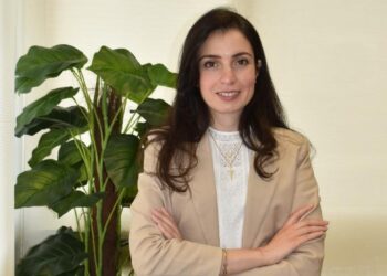 اتش سى: نتوقع أن ترفع لجنة السياسات النقدية سعر الفائدة بإجتماعها المقبل