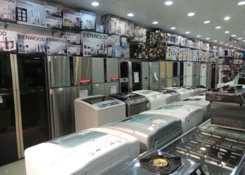 غرفة الجيزة التجارية : عدوي "الأوفر برايس" تضرب سوق الأجهزة الكهربائية