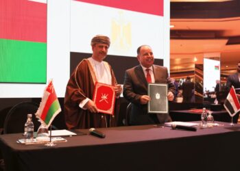 توقيع اتفاق منع الازدواج الضريبي بين مصر وسلطنة عمان