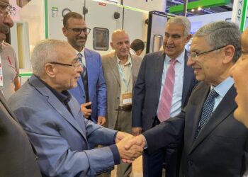 بالصور .. وزير الكهرباء يزور جناح شركة ” اتيكو جروب” في المعرض الدولي للتبريد والتكييف HVAC