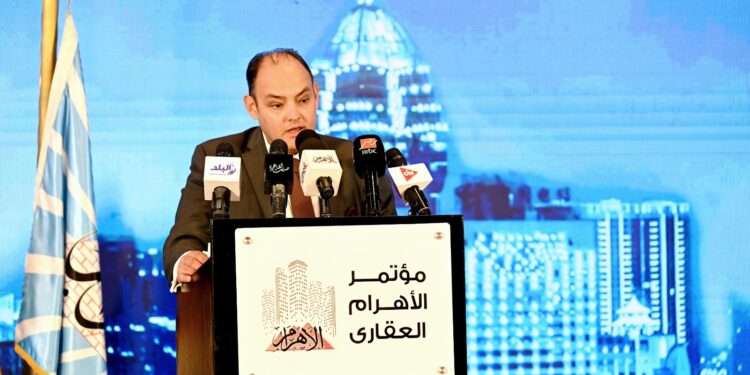 وزير الصناعة: 6 مليار و982 مليون دولار صادرات مواد البناء العام الماضي