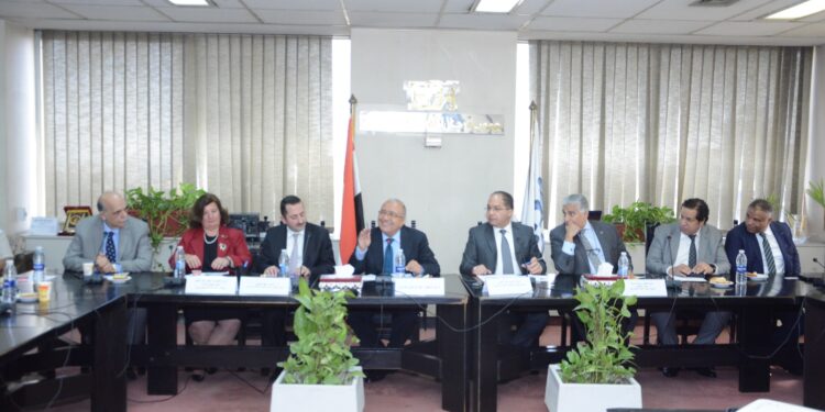 "المصري-التركي" يبحث عودة العلاقات بين القاهرة وانقرة وزيادة حجم التجارة والاستثمار المشترك