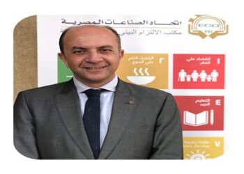 «الالتزام البيئي» يدشن محطة توليد كهرباء من الطاقة الشمسية بشركة زراعية بتكلفة 5 ملايين جنيه