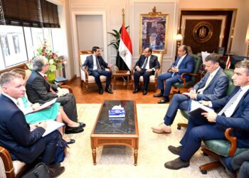 وزير الصناعة : 42.5% زيادة في معدلات التبادل التجاري بين مصر وصربيا خلال العام الماضي