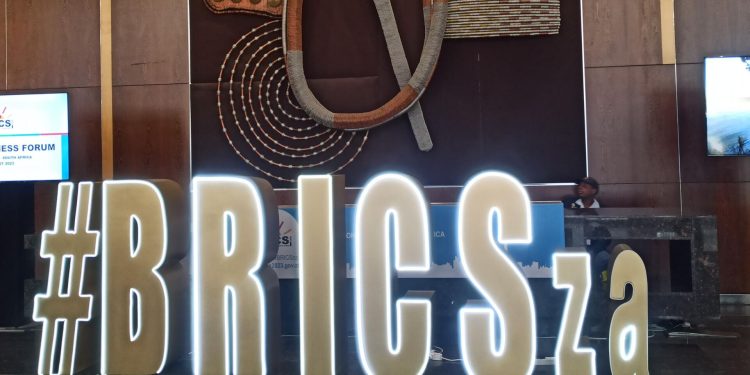 رسمياً .. انضمام مصر و السعودية و الإمارات لمجموعة "بريكس" ضمن 6 دول جديدة
