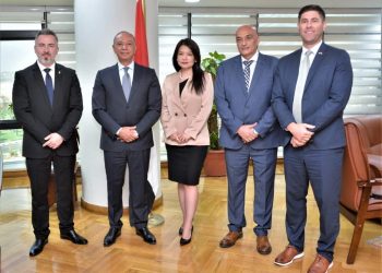 وفد إدارة الجمارك وحماية الحدود الأمريكية يشيد بالإجراءات الأمنية في المطارات المصرية