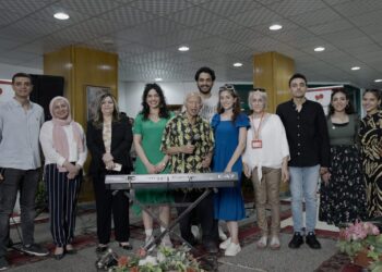 مؤسسة “مؤمنة كامل” و الموسيقار هاني شنودة و(فرقه المصريين) يطلقون قافلة السعادة لإسعاد كبار السن