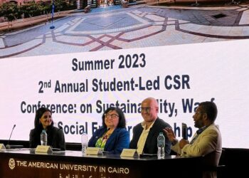 ختام مناقشة دور المسؤولية الاجتماعية للشركات وقضايا الاستدامة بالتعاون بين مؤسسة ” وقفية مصر ” والجامعة الامريكية
