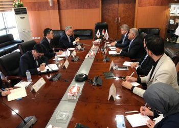 رئيس «التنمية الصناعية» يناقش فرص التعاون الصناعي المشترك مع سفير كوريا الجنوبية