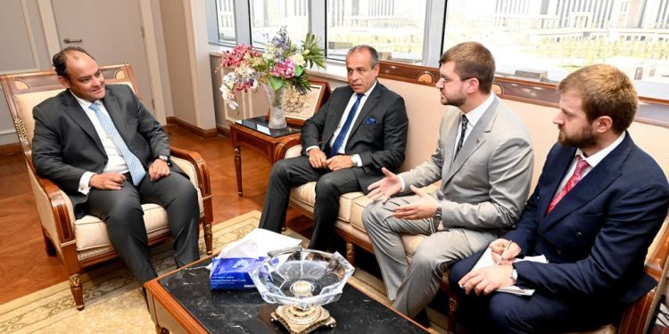 وزير الصناعة يبحث مع “نوفيستال إم” الروسية لحديد التسليح خططها للتوسع بالسوق المصري