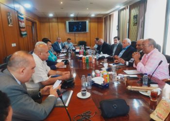 "الصناعات النسيجية" تقدم مقترحاتها لمجلس الوزراء لتوطين الصناعة ومواجهة تحديات القطاع