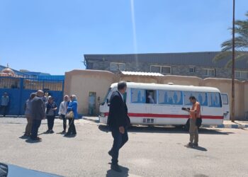 غرفة الملابس الجاهزة: 50 مصنع ملابس في العامرية يستفيد من خدمات "العيادات المتنقلة"