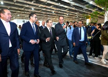 نائب رئيس "المجتمعات العمرانية" يفتتح معرض سيتي سكيب مصر 2023