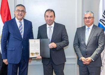 هيئة الاستثمار تمنح 4 شركات جديدة الرخصة الذهبية  