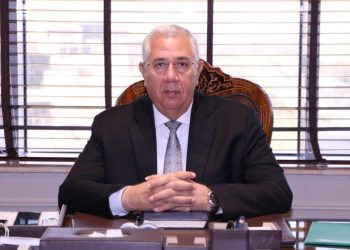 وزير الزراعة: 80 ألف مزارع مستفيد من مبادرة الرئيس باعفاء المتعثرين من سداد فوائد وغرامات تأخير مستحقات "التنمية الزراعية"
