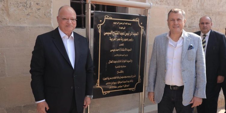 وزير السياحة ومحافظ القاهرة يفتتحان جامع سليمان باشا الخادم بعد الانتهاء من ترميمه