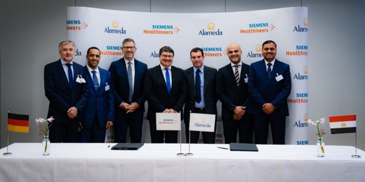 اتفاقية شراكة بين «ألاميدا» و «سيمنز هيلثنيرز» لتطوير قطاع الرعاية الصحية في مصر