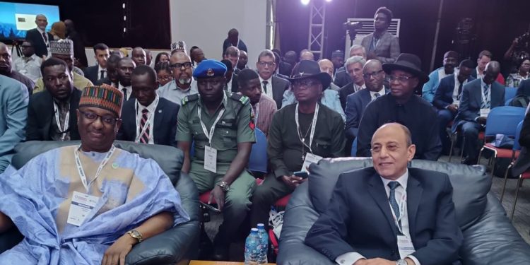 وزير الطيران يشارك فى قمة 2023 African Aviation Summit في نيجيريا