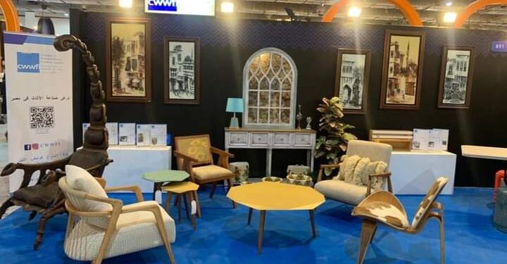 غرفة صناعة الأخشاب تشارك في معرض تراثنا